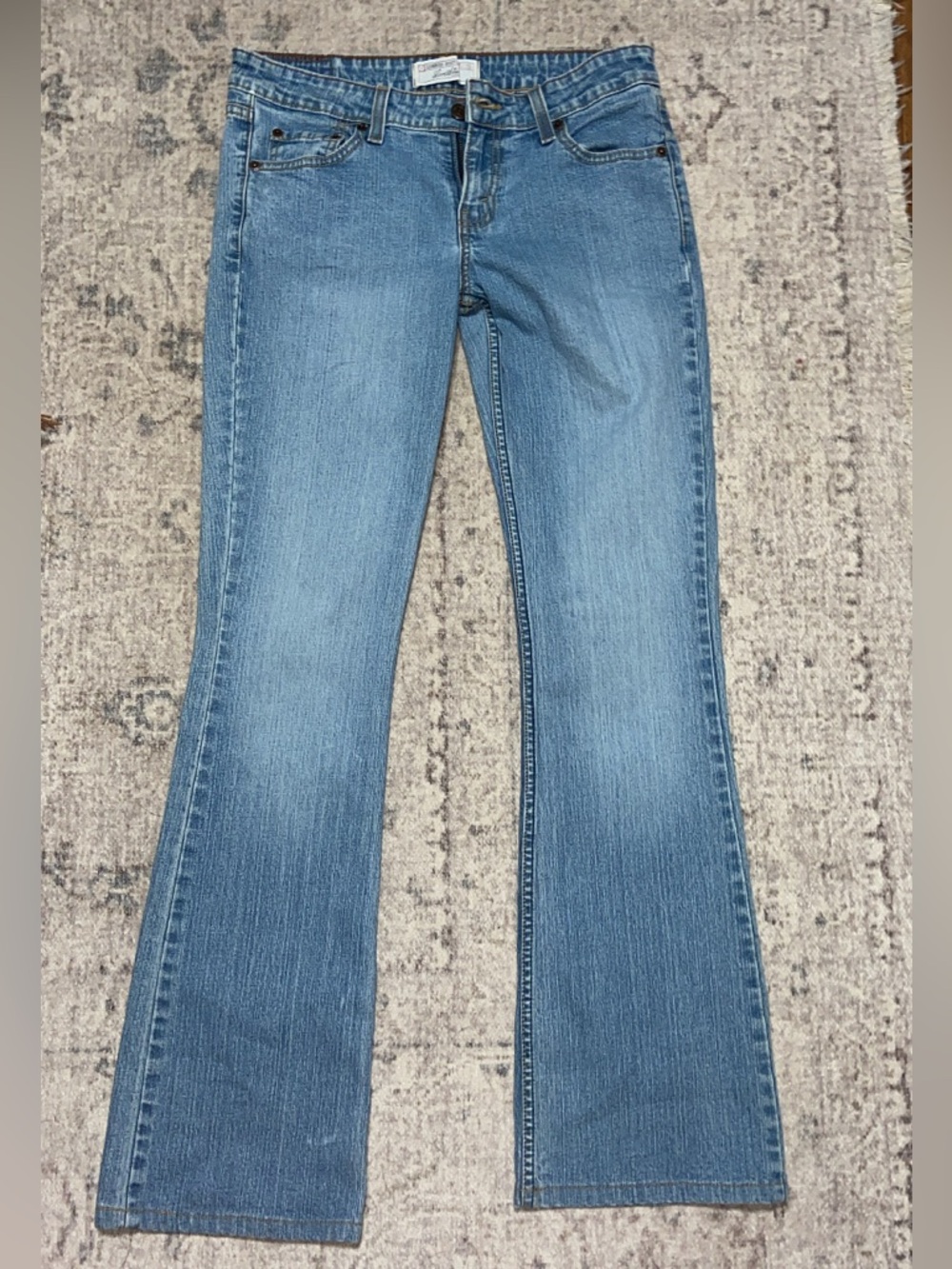 Vintage low rise jeans!! Great find! So in style right now. read description